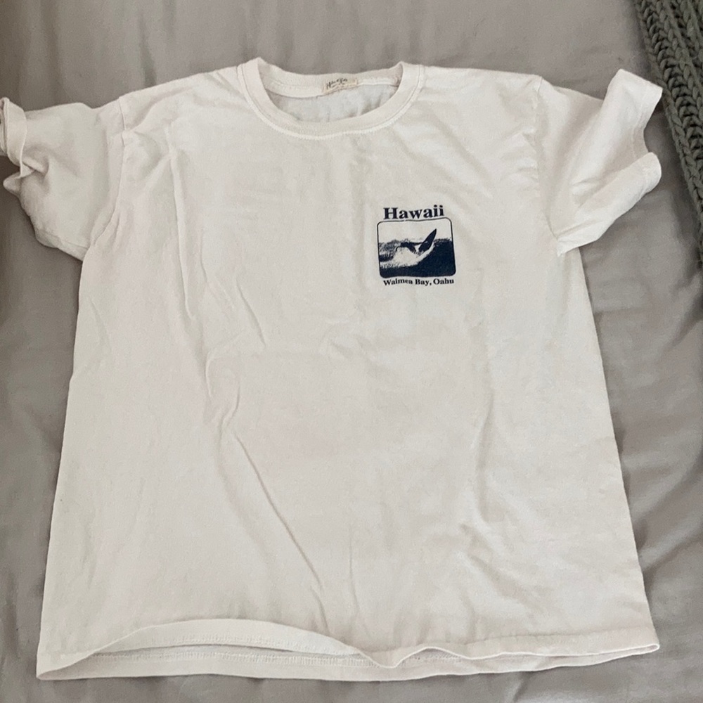 Brandy Melville tshirt-worn once!